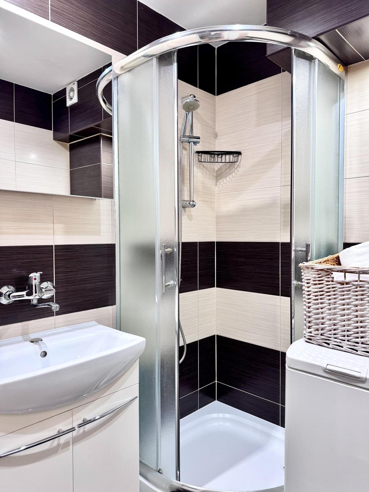 Apartament W Centrum Leby Zofia Leba Ngoại thất bức ảnh