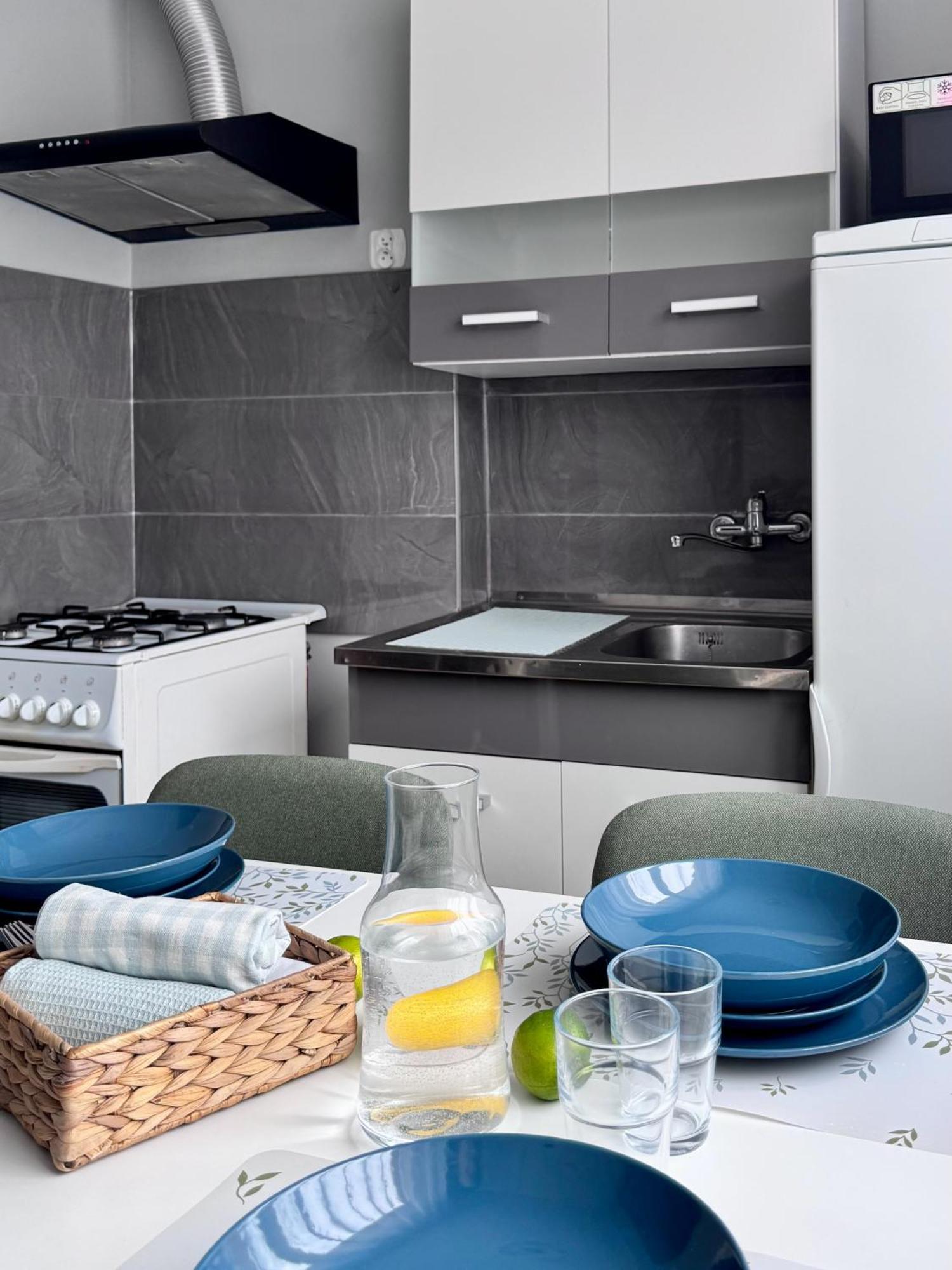 Apartament W Centrum Leby Zofia Leba Ngoại thất bức ảnh